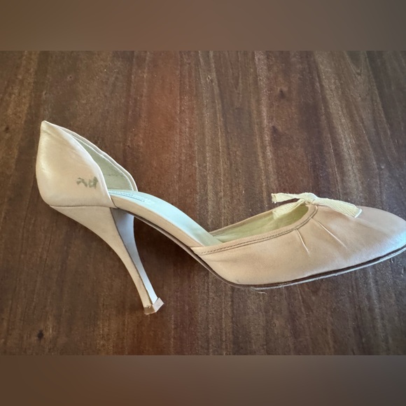 Vintage Prada Pink/Beige D’Orsay Heel, pre-owned, size 37 - Picture 2 of 3